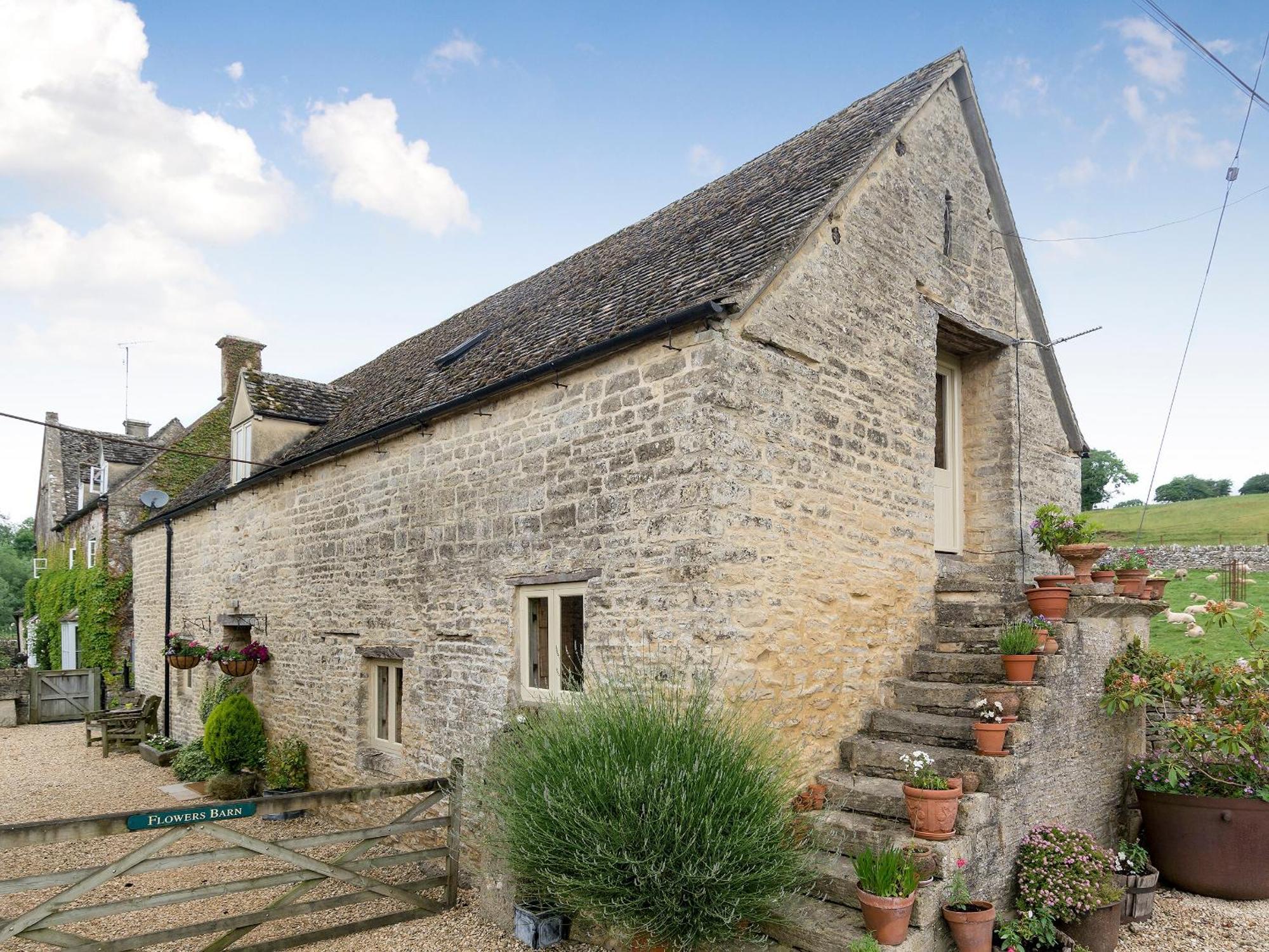 Flowers Barn Daglingworth Экстерьер фото