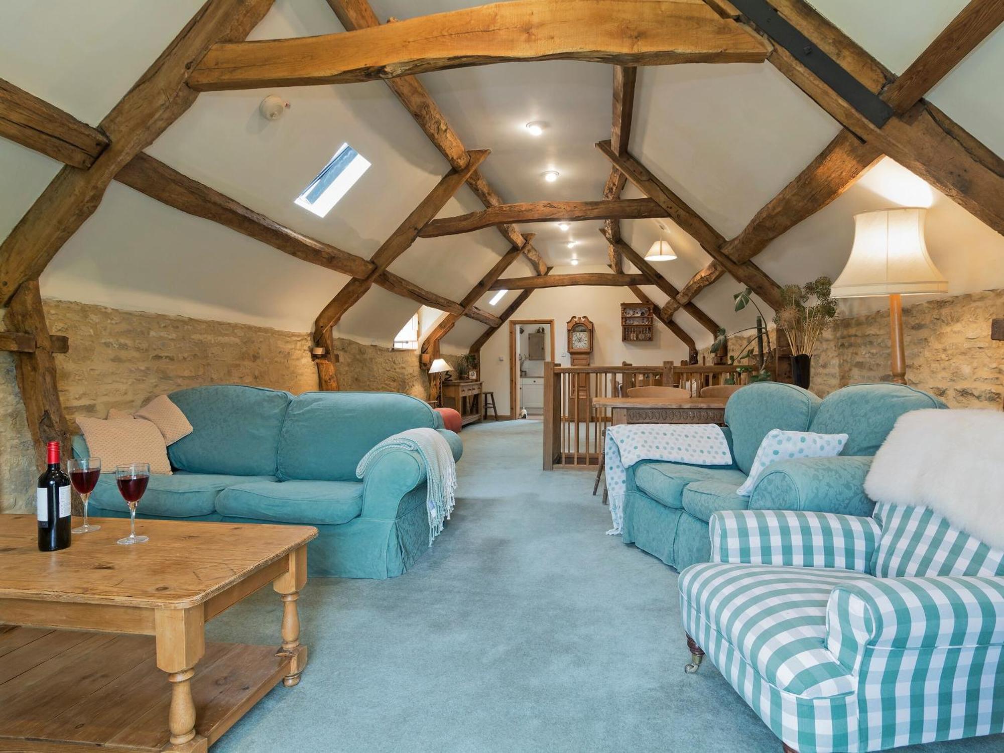 Flowers Barn Daglingworth Экстерьер фото