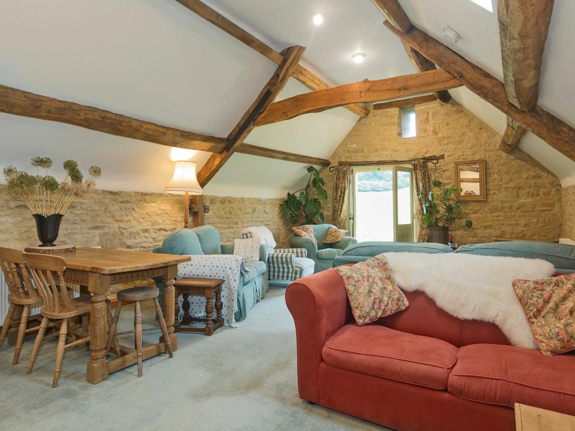 Flowers Barn Daglingworth Экстерьер фото